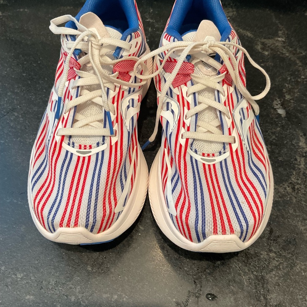 Saucony Womens Ride Running Shoes - Picture 2 of 12